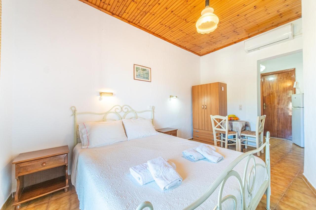 Korina Studios Paleokastritsa Buitenkant foto